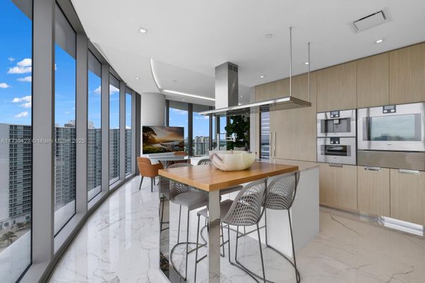 Dining room, Interior, Kitchen, Marble, Recessed Lighting, Stainless Steel Appliances