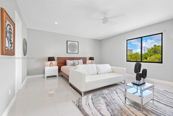 Bedroom, Interior, Living room, Recessed Lighting
