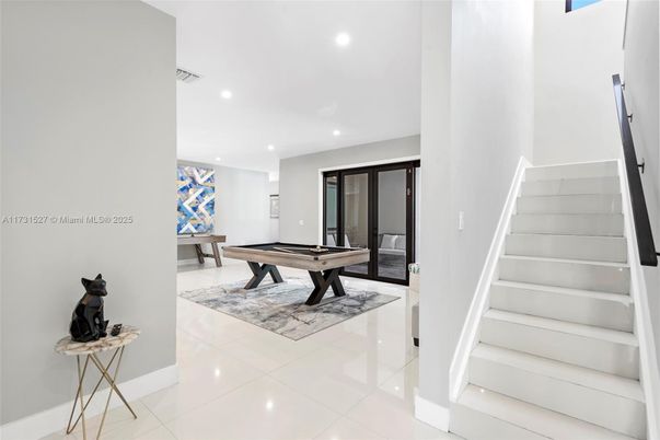 Billiard Table, Game Room, Interior, Recessed Lighting