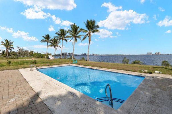 Exterior, Lake, Pool, Water