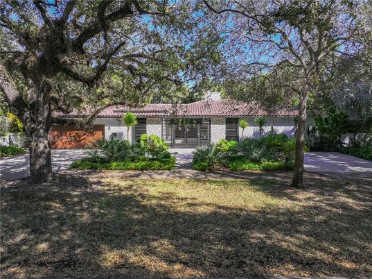 Attached, Backyard, Exterior, Facade, Ranch