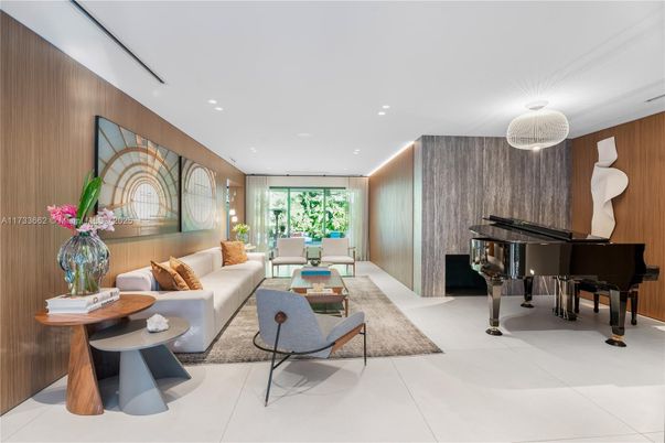 Interior, Living room, Piano, Recessed Lighting, Wooden Walls