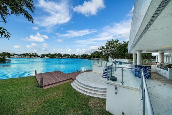 Exterior, Pool, Water