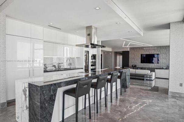 Interior, Kitchen, Living room, Recessed Lighting