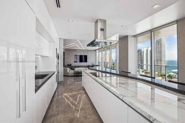 Interior, Living room, Recessed Lighting, Water
