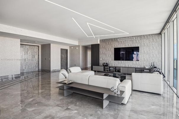 Interior, Living room, Recessed Lighting