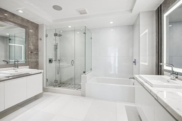 Bathroom, Dual Sink Vanities, Glass Shower, Interior, Recessed Lighting