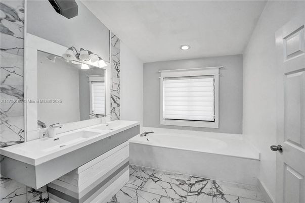 Bathroom, Dual Sink Vanities, Interior, Marble, Recessed Lighting
