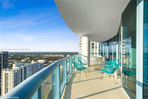 Exterior, Other, Skyline