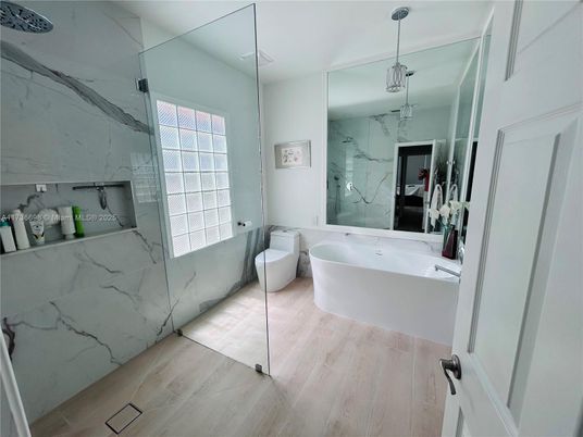 Bathroom, Free Standing Baths, Interior, Marble Walls, Pendant Lights, Wood Texture Flooring