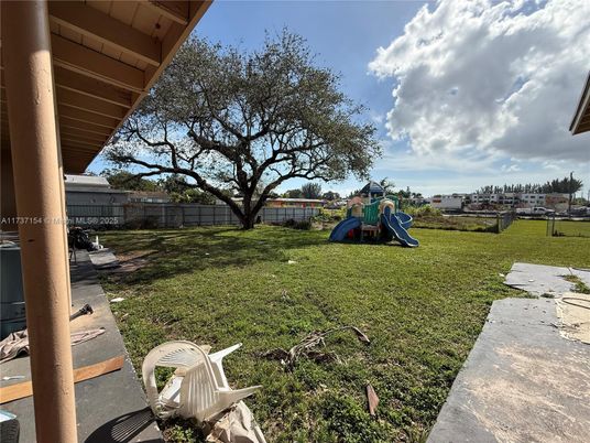 Backyard, Exterior, Playground