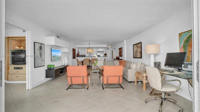Dining room, Interior, Living room, Pendant Lights