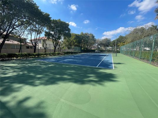 Exterior, Tennis Courts