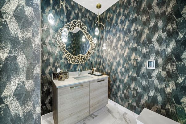 Bathroom, Interior, Marble, Pendant Lights