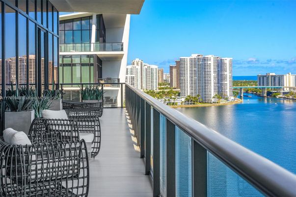 Water, Exterior, Other, Skyline