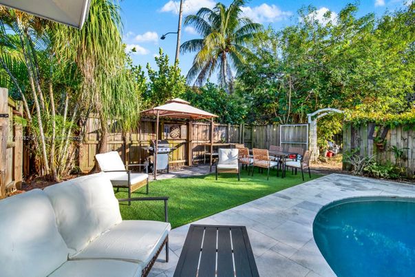 Backyard, Exterior, Pool