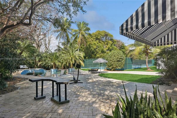 Backyard, Exterior, Pool