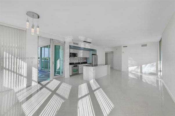 Interior, Kitchen, Pendant Lights, Stainless Steel Appliances