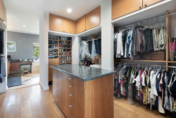 Interior, Recessed Lighting, Walk-in Closets, Wood Texture Flooring