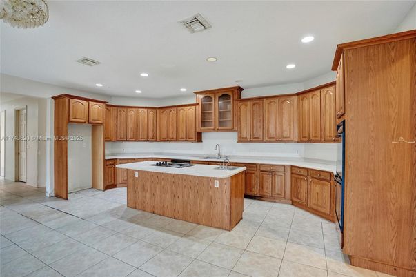 Interior, Kitchen, Recessed Lighting
