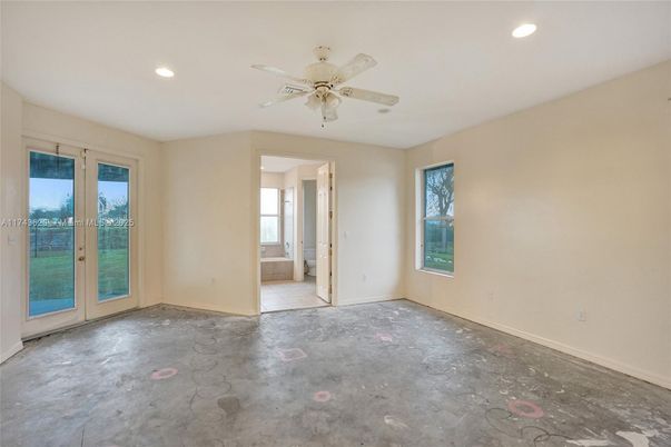 Empty room, Interior, Recessed Lighting