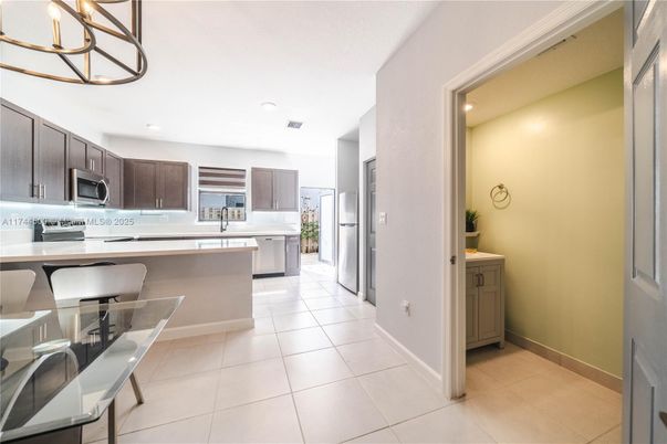 Dining room, Interior, Kitchen, Pendant Lights, Recessed Lighting
