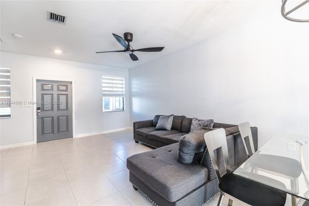 Dining room, Interior, Living room, Recessed Lighting