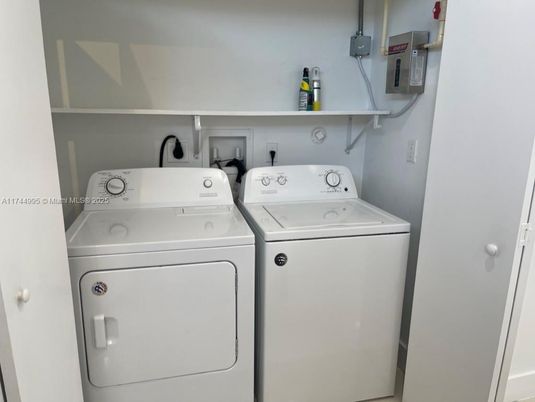 Interior, Utility Closets, Washer