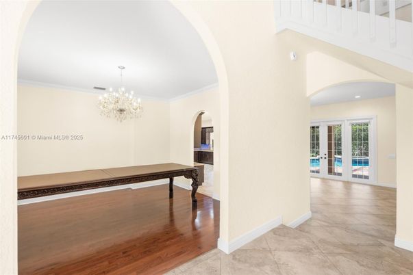 Chandelier, Interior, Wood Texture Flooring