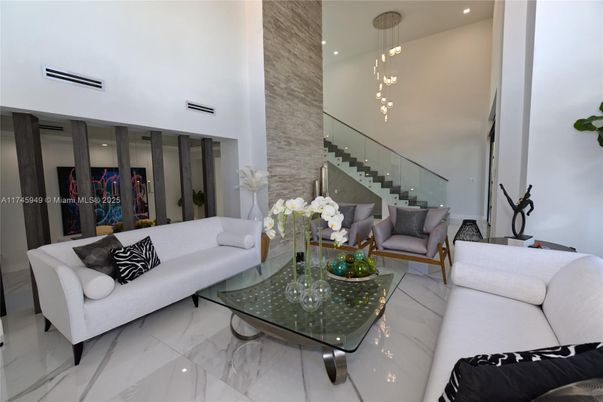 Interior, Living room, Marble, Pendant Lights, Recessed Lighting