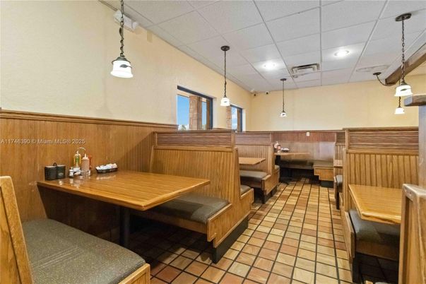 Interior, Pendant Lights, Recessed Lighting