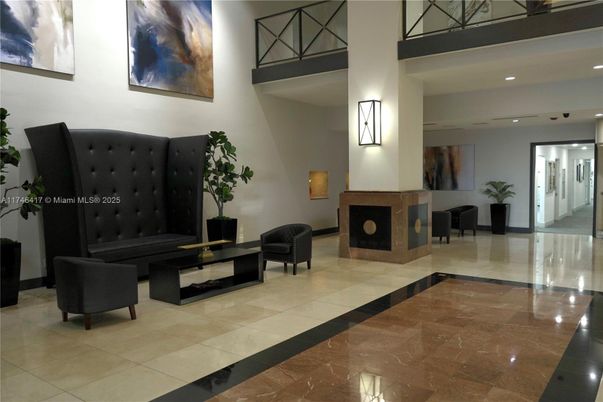 Fireplace, Interior, Recessed Lighting