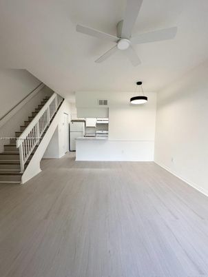 Empty room, Interior, Kitchen, Wood Texture Flooring