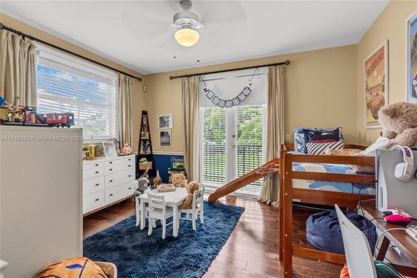 Bedroom, Dining room, Interior, Wood Texture Flooring