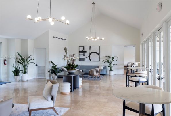 Dining room, Interior, Living room, Pendant Lights