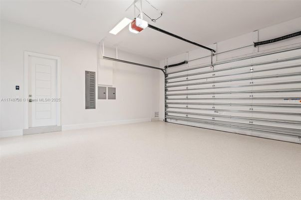 Garage, Interior