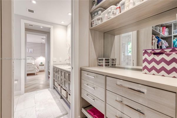 Bathroom, Interior, Recessed Lighting, Wood Texture Flooring