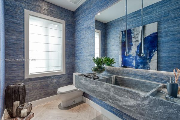 Bathroom, Interior, Recessed Lighting, Wood Texture Flooring