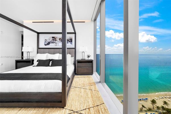 Bedroom, Interior, Water