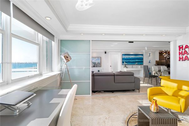 Dining room, Interior, Living room, Recessed Lighting, Water