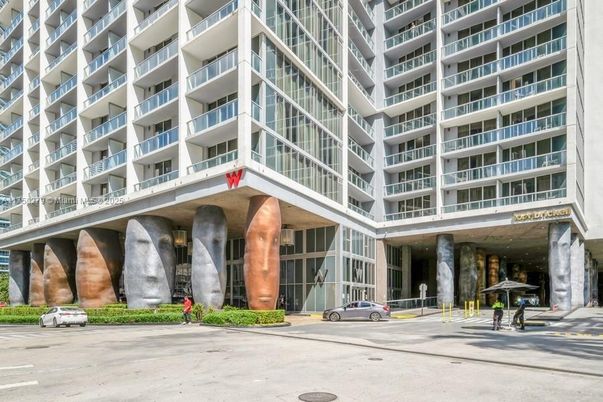 Exterior, Facade, Condo Building