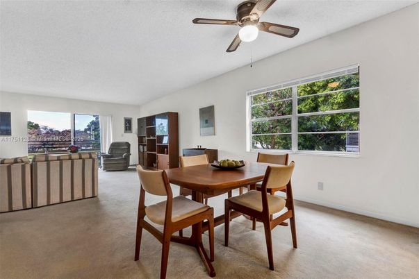 Dining room, Interior