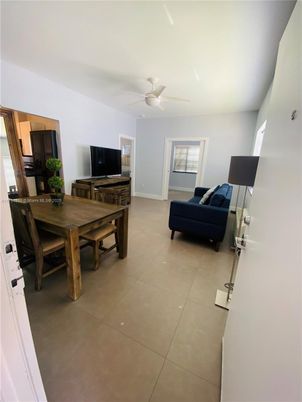 Dining room, Interior