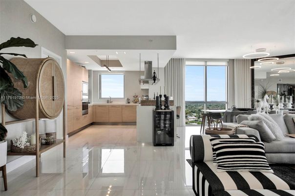 Interior, Kitchen, Living room, Pendant Lights, Recessed Lighting