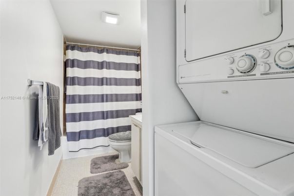 Interior, Utility Closets, Washer