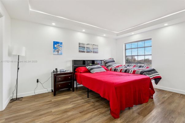 Bedroom, Interior, Recessed Lighting, Wood Texture Flooring