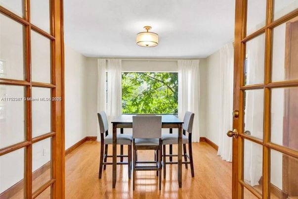 Dining room, Interior, Wood Texture Flooring