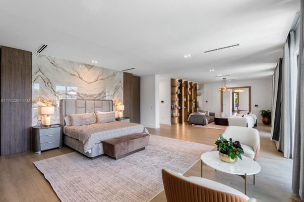 Bedroom, Interior, Marble Walls, Recessed Lighting, Wood Texture Flooring