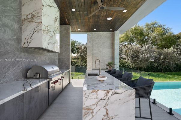 Exterior, Recessed Lighting