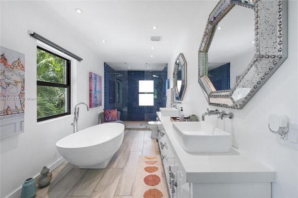 Bathroom, Dual Sink Vanities, Free Standing Baths, Interior, Recessed Lighting, Wood Texture Flooring
